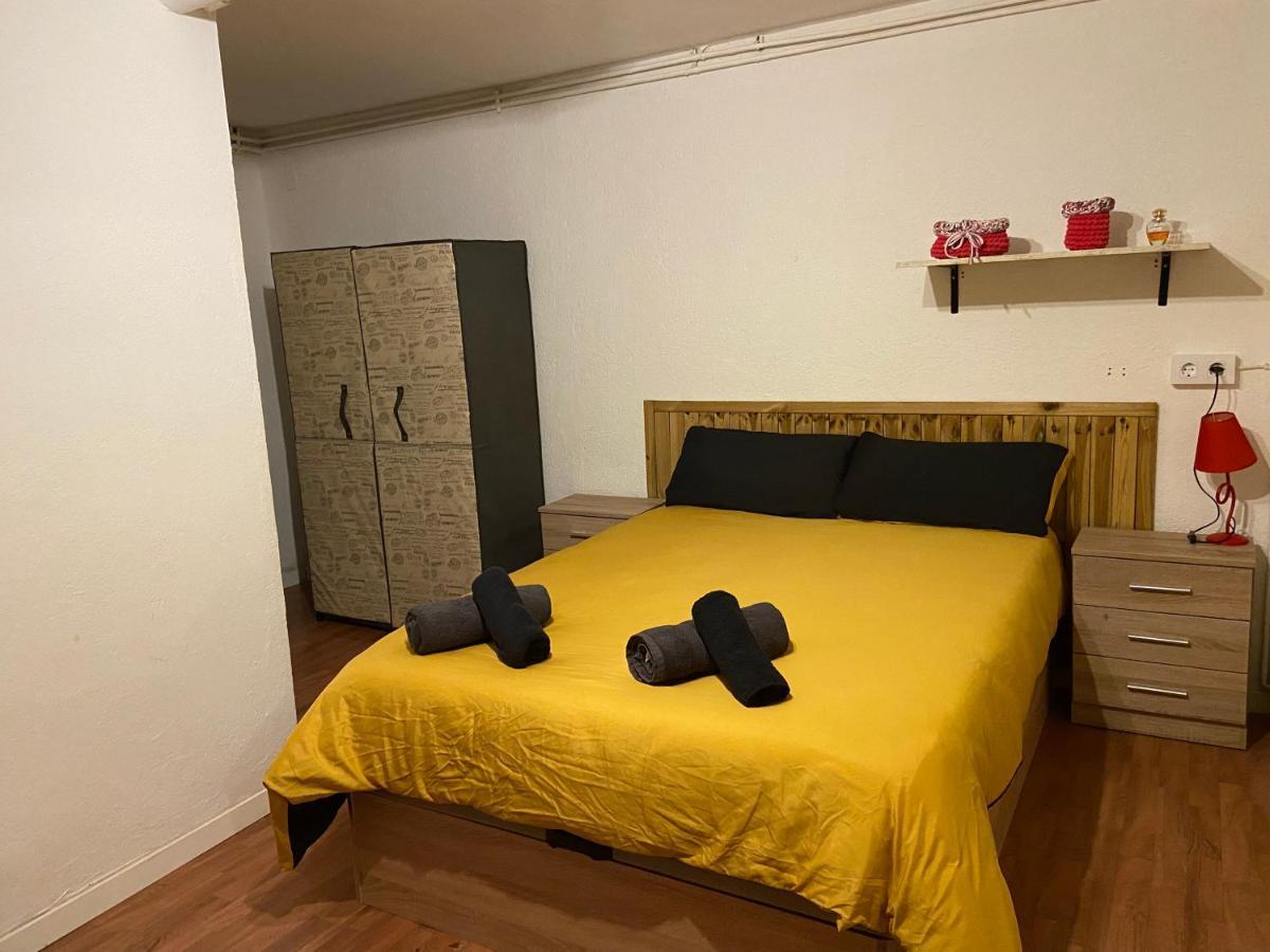 Les Oliveres - Casa- Apartament Vilafant エクステリア 写真